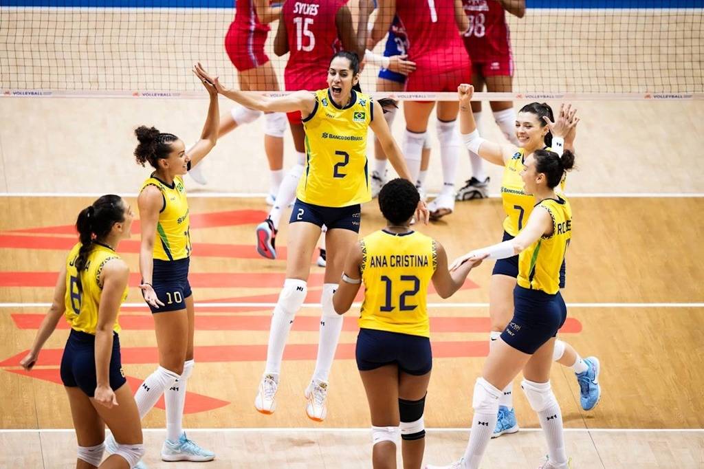 Fenerbahçe'yi yıkan haber: Yıldız oyuncunun menisküsünde yırtık çıktı 2